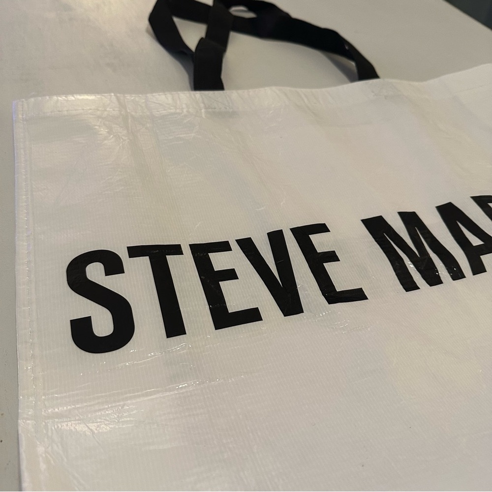 🎁Bundle 4 Free! Steve Madden Large White Shopping Bag